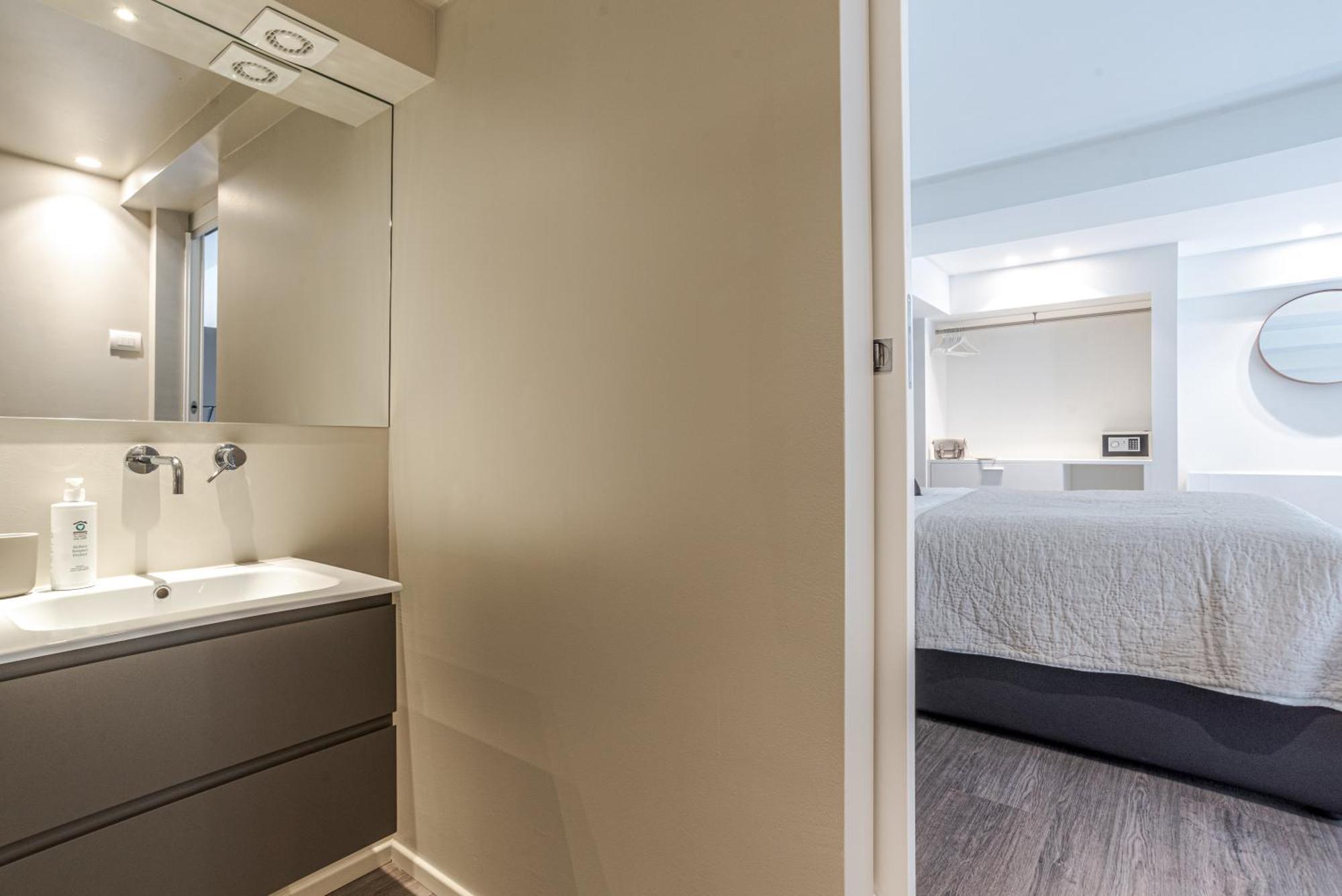 Suite Brunate - By Myhomeincomo Exteriör bild